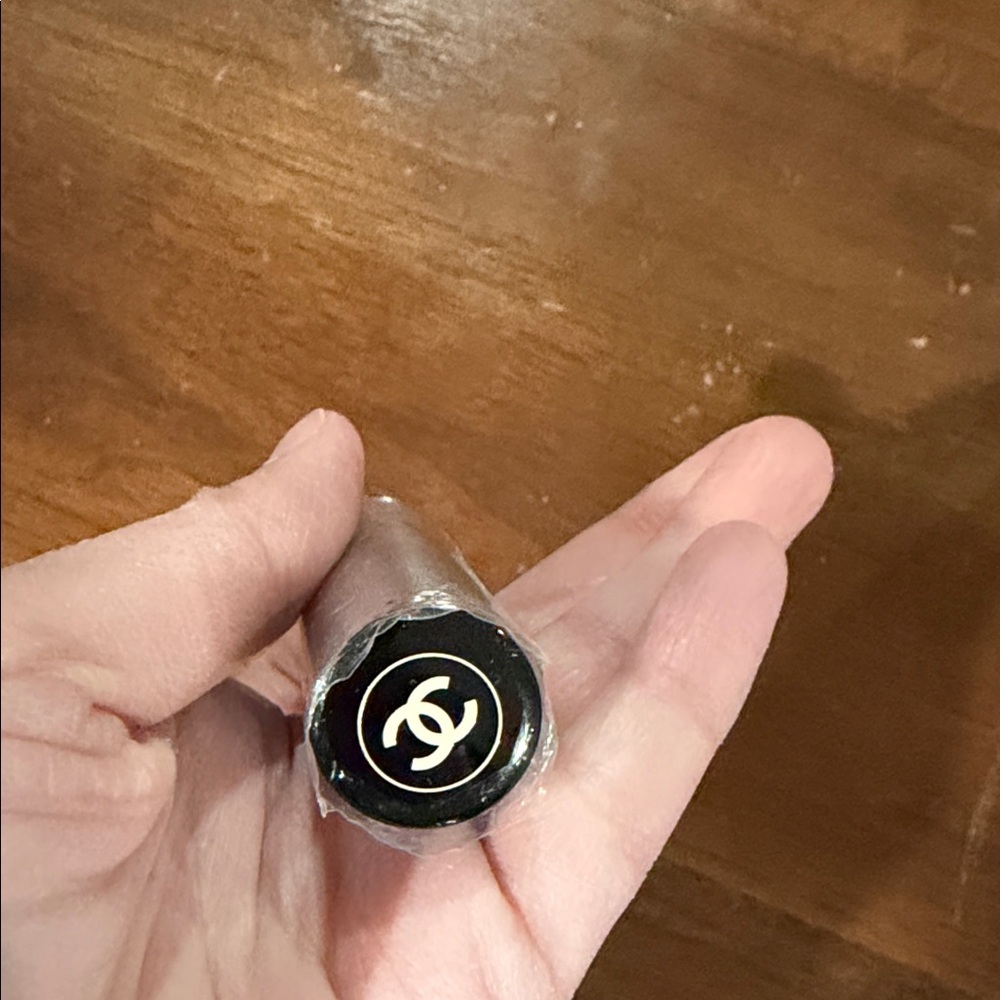NWT Chanel black brush NEW - Picture 6 of 6